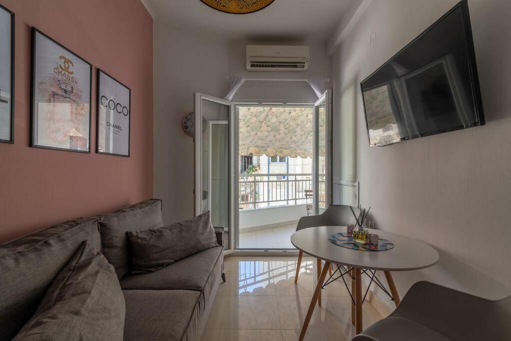 Coco Deluxe Apartment City Center Of Heraklion Екстер'єр фото